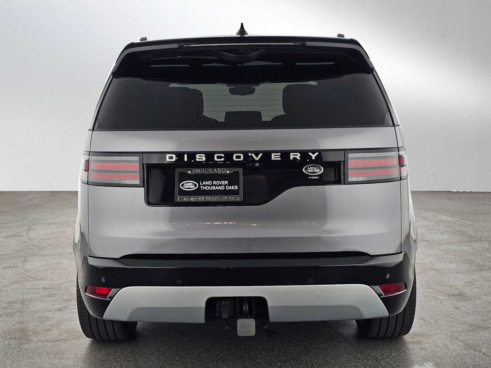 2023 Land Rover Discovery Metropolitan Edition