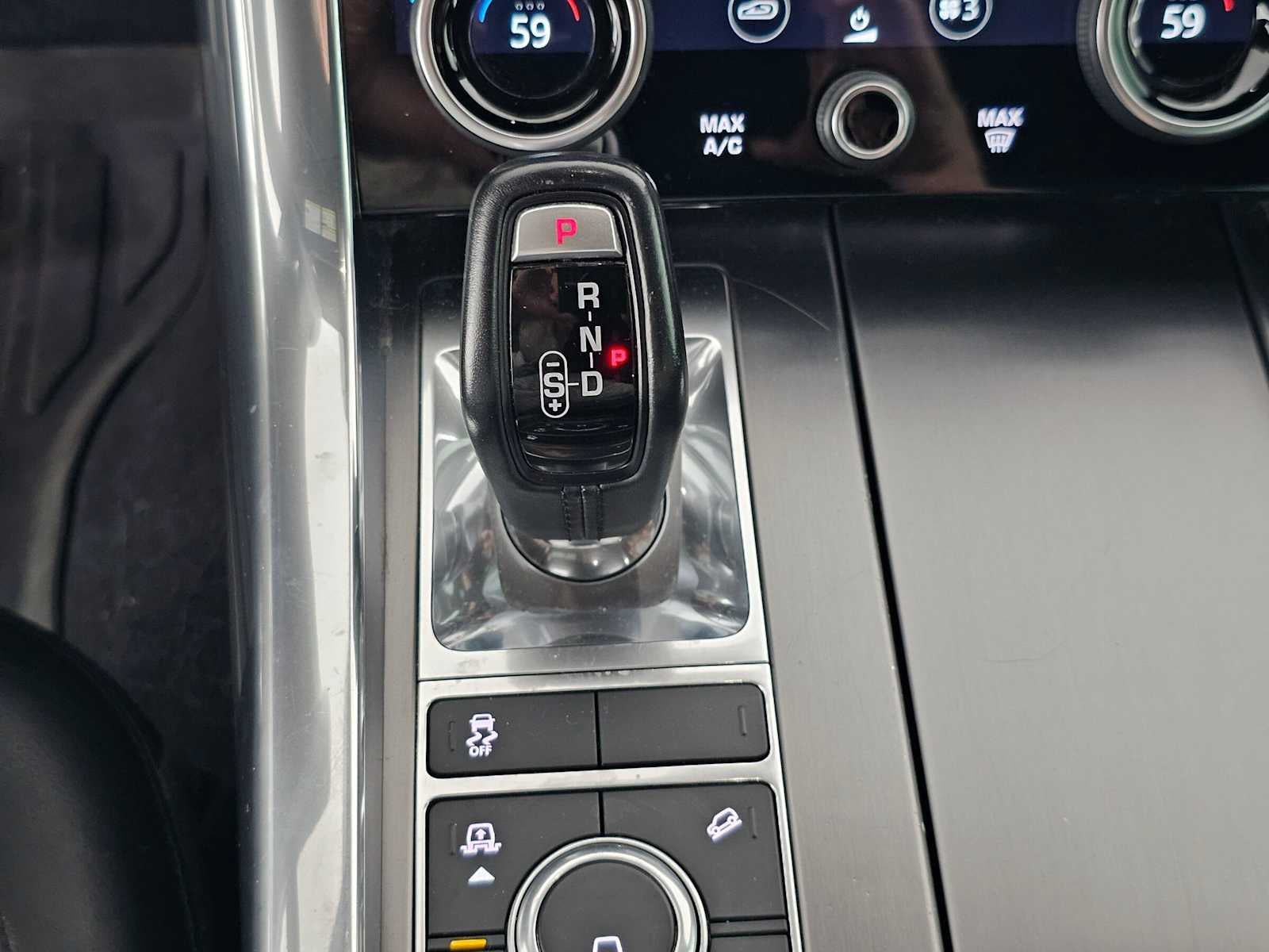 2020 Land Rover Range Rover Sport SE