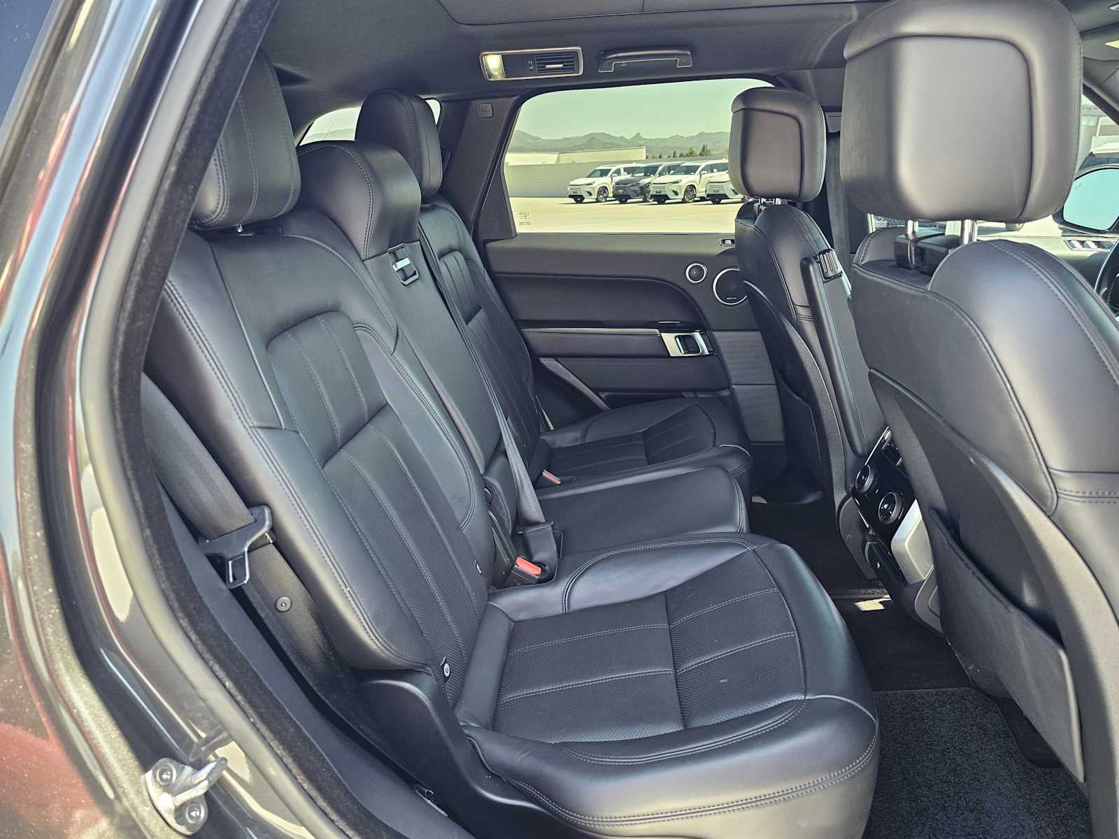 2022 Land Rover Range Rover Sport HSE Silver Edition