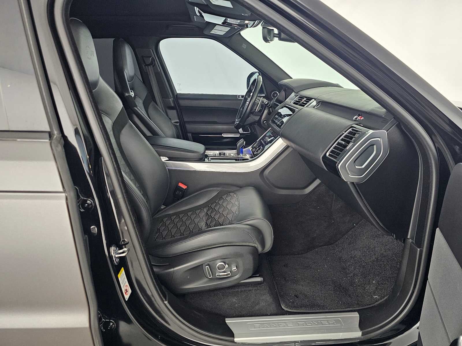 2022 Land Rover Range Rover Sport SVR