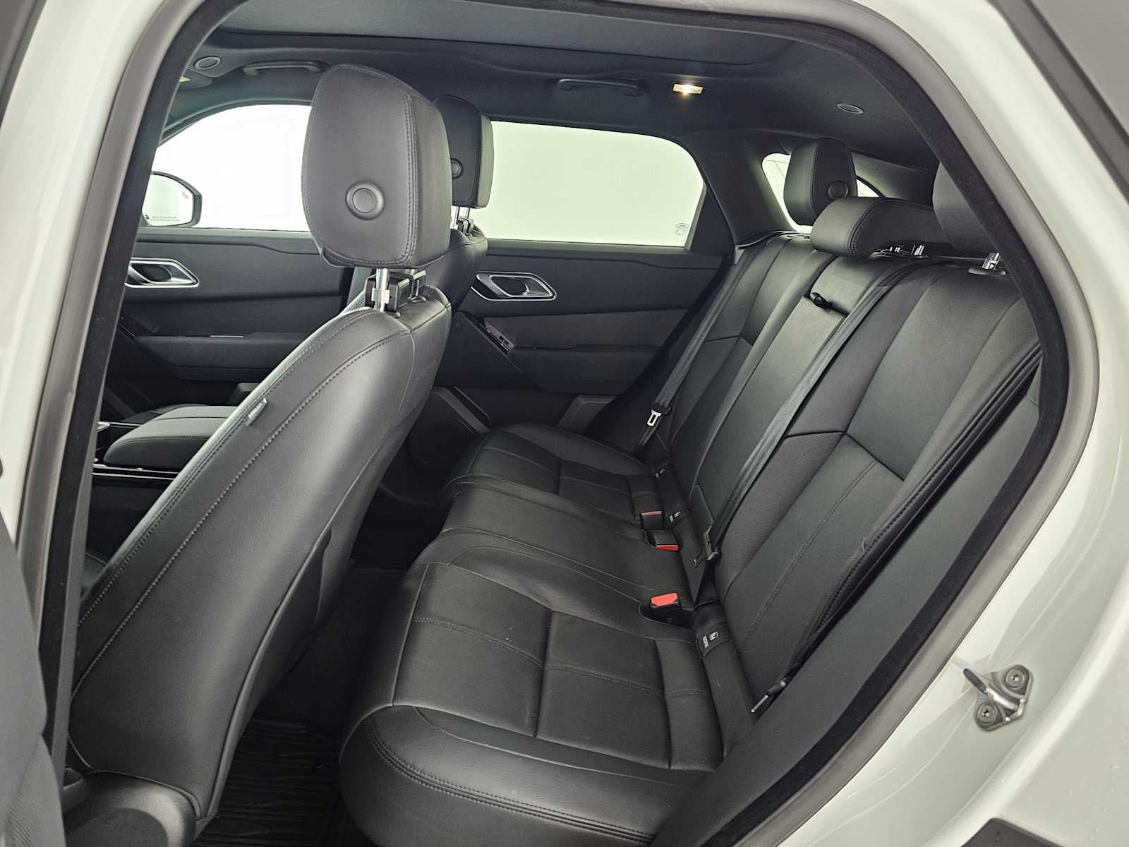 2024 Land Rover Range Rover Velar Dynamic SE