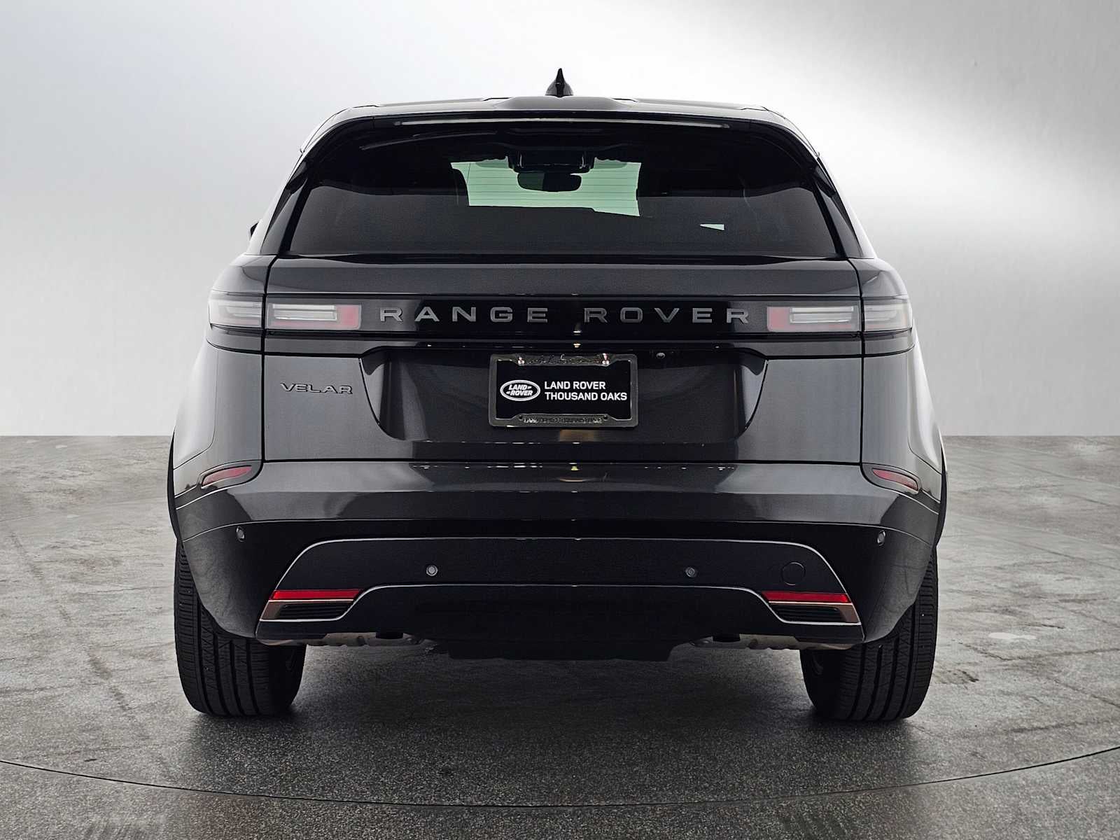 2025 Land Rover Range Rover Velar Dynamic SE