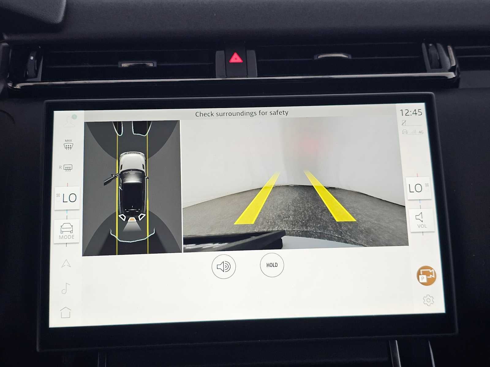 2025 Land Rover Range Rover Velar Dynamic SE