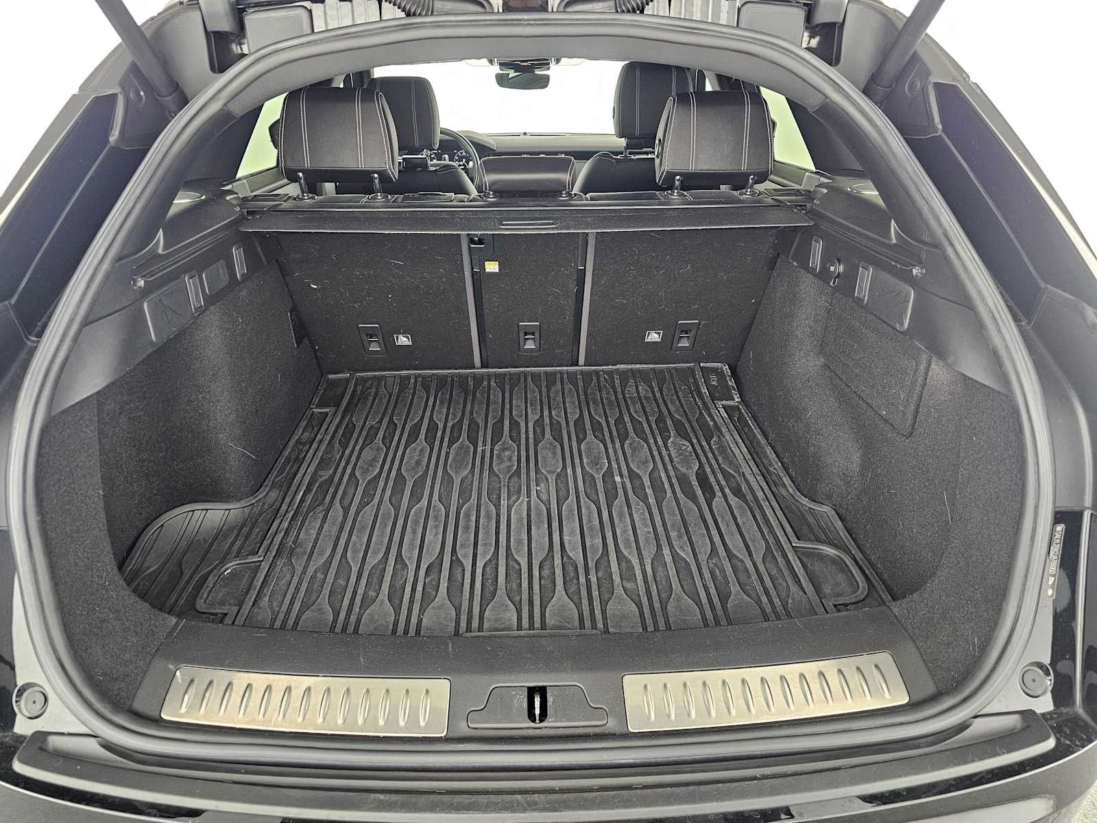 2018 Land Rover Range Rover Velar R-Dynamic SE