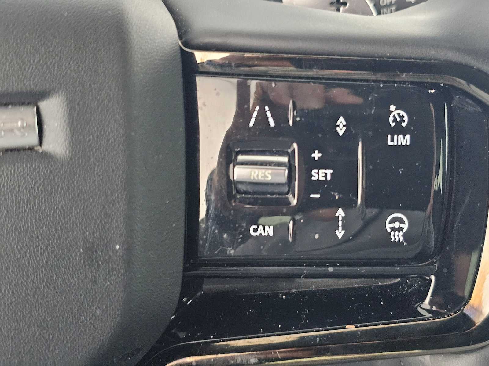 2024 Land Rover Range Rover Evoque Core S