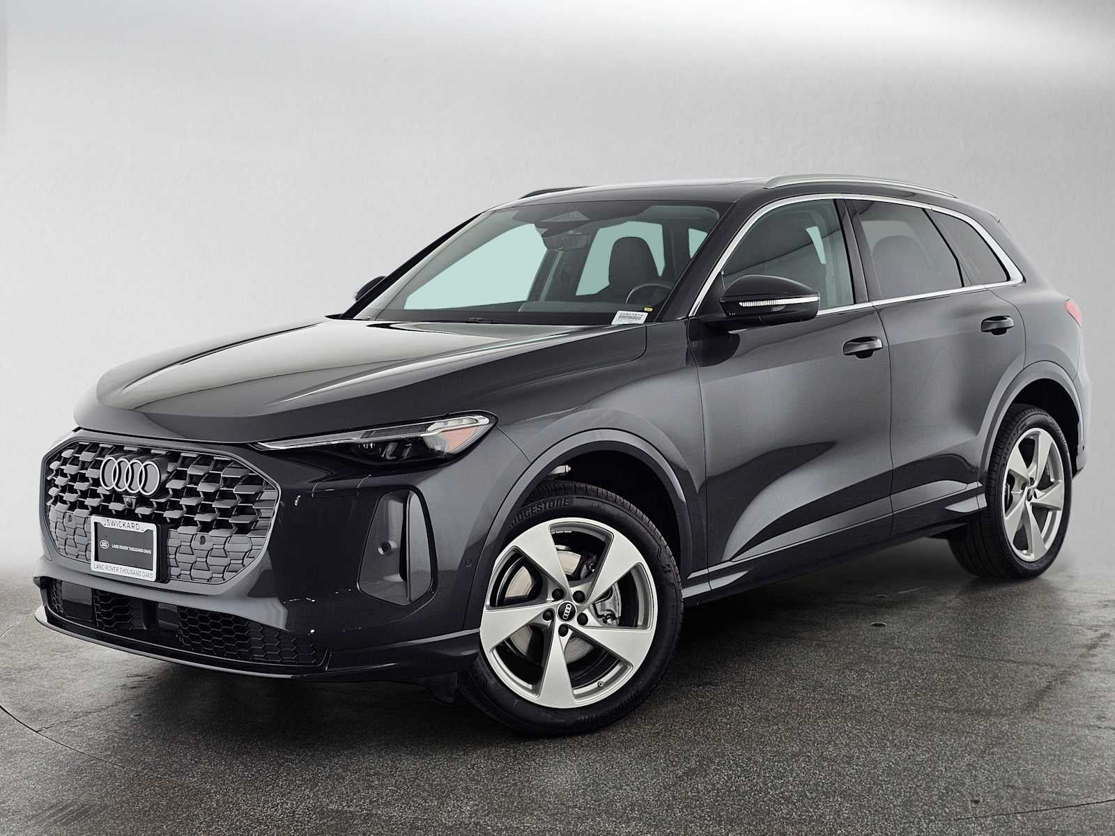 2025 Audi New Q5 Premium Plus