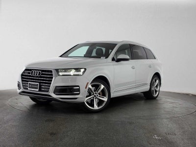 2019 Audi Q7 Prestige