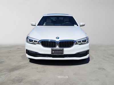 2018 BMW 530i 530i