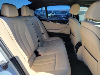 2018 BMW 530i 530i