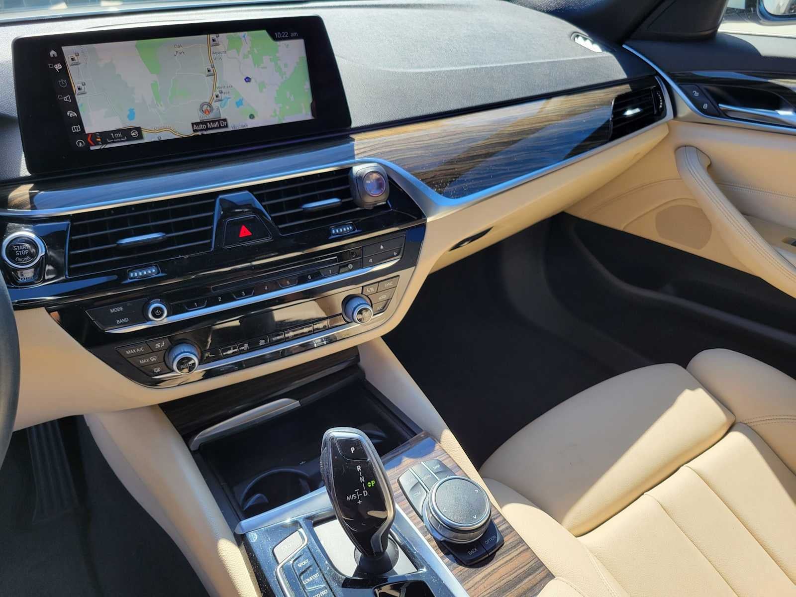2018 BMW 530i 530i