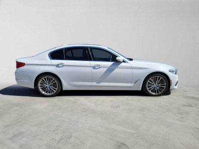 2018 BMW 530i 530i