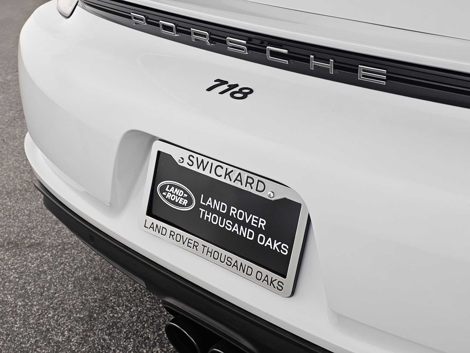 2022 Porsche 718 Cayman T