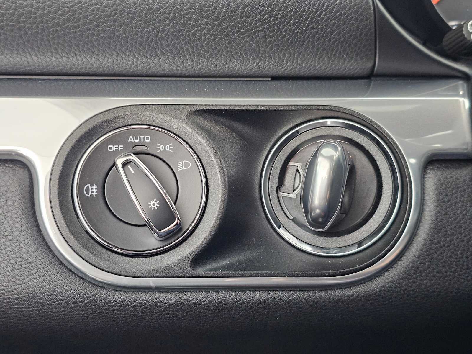 2022 Porsche 718 Cayman T