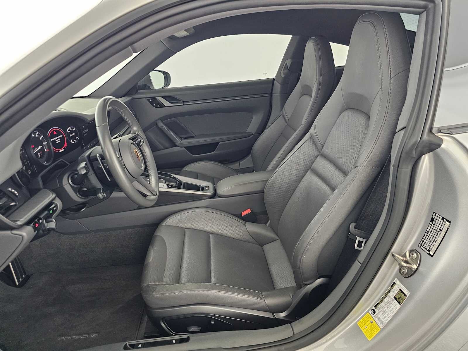 2021 Porsche 911 Carrera