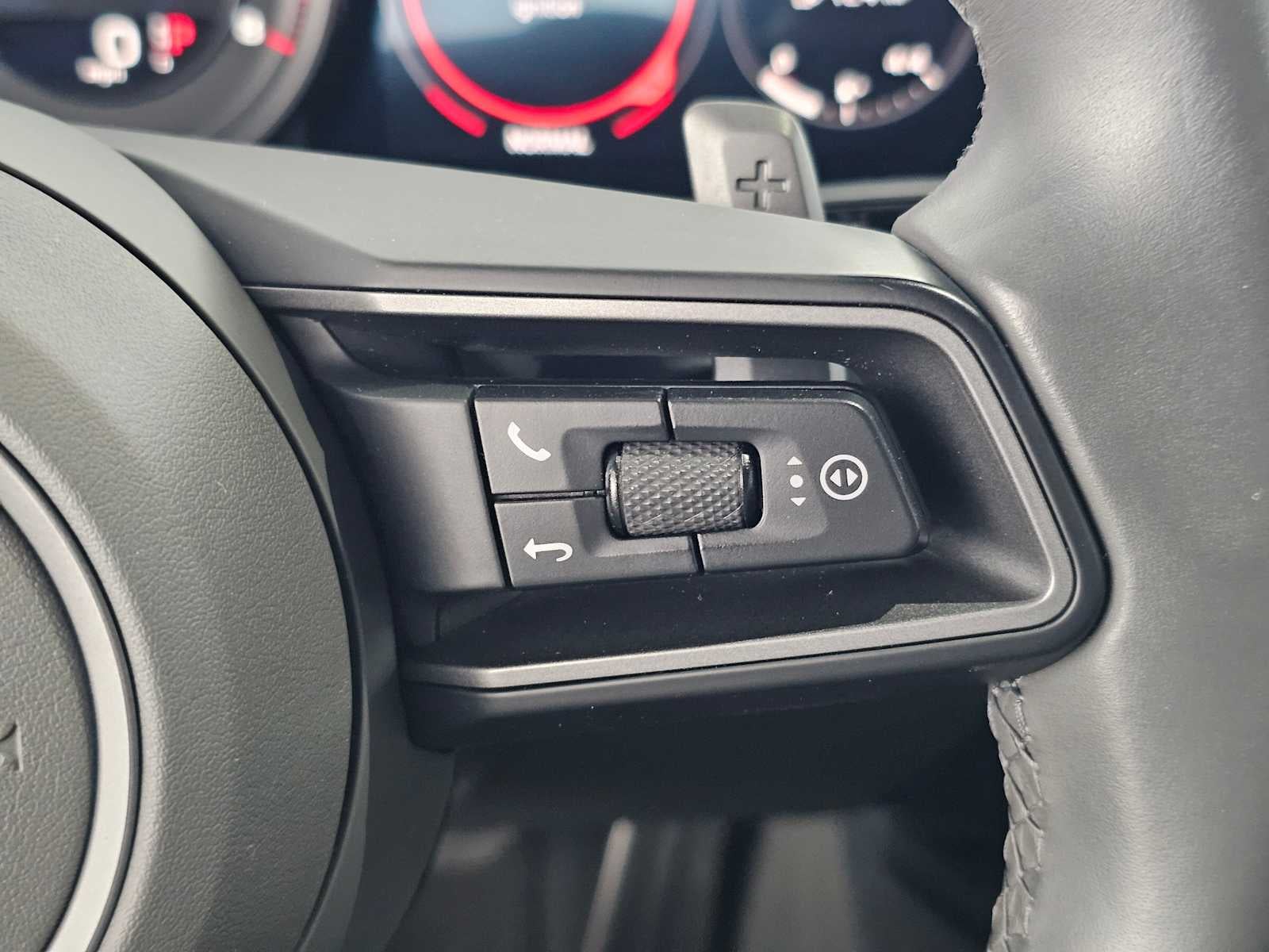 2021 Porsche 911 Carrera