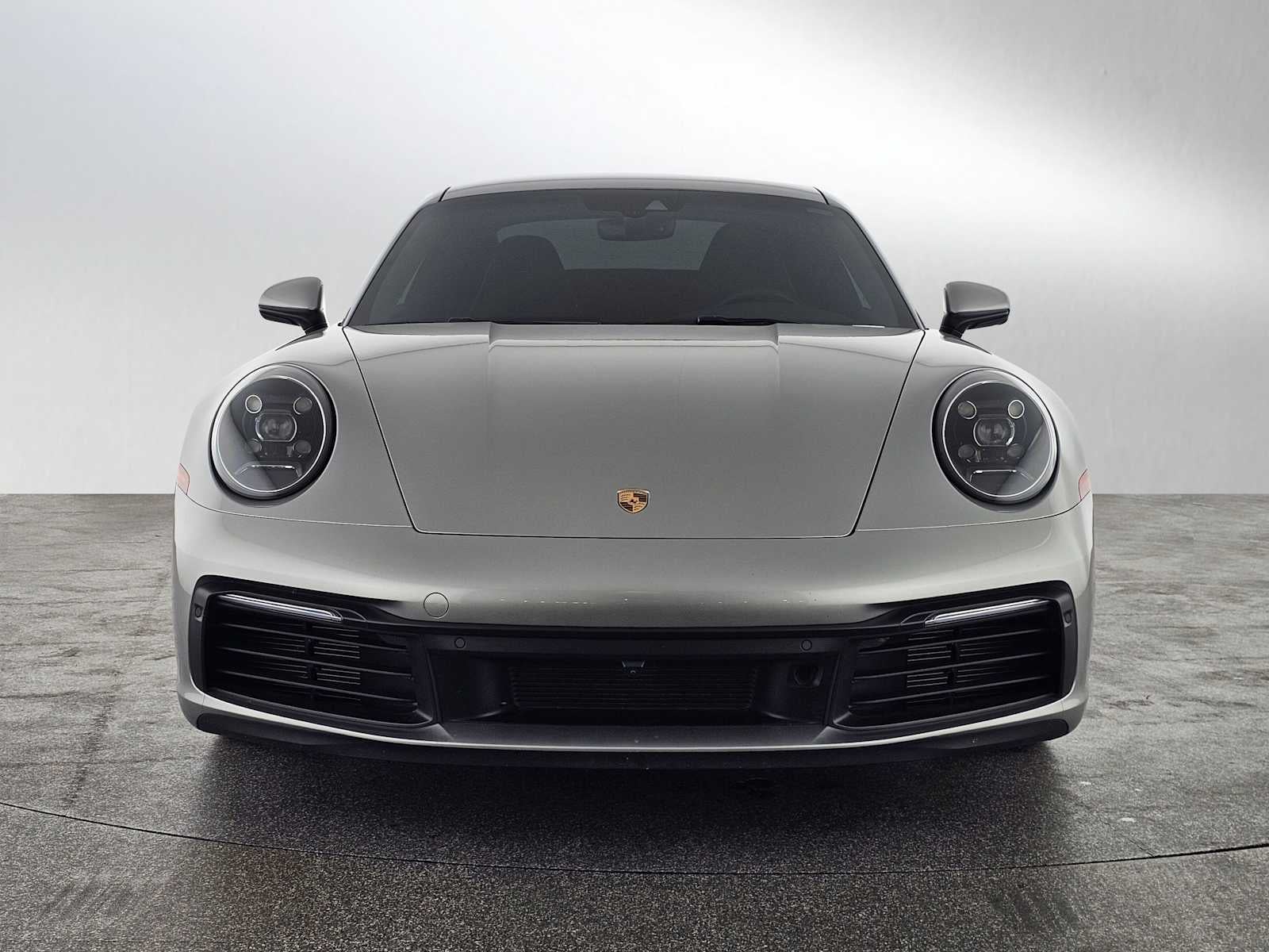 2021 Porsche 911 Carrera