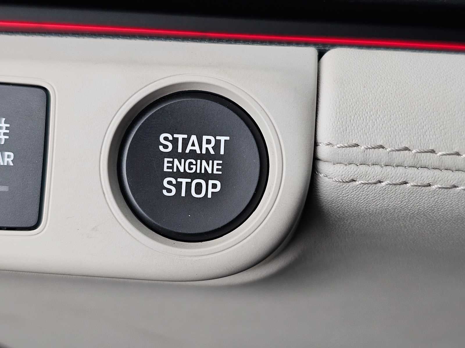 2024 Porsche Panamera 4