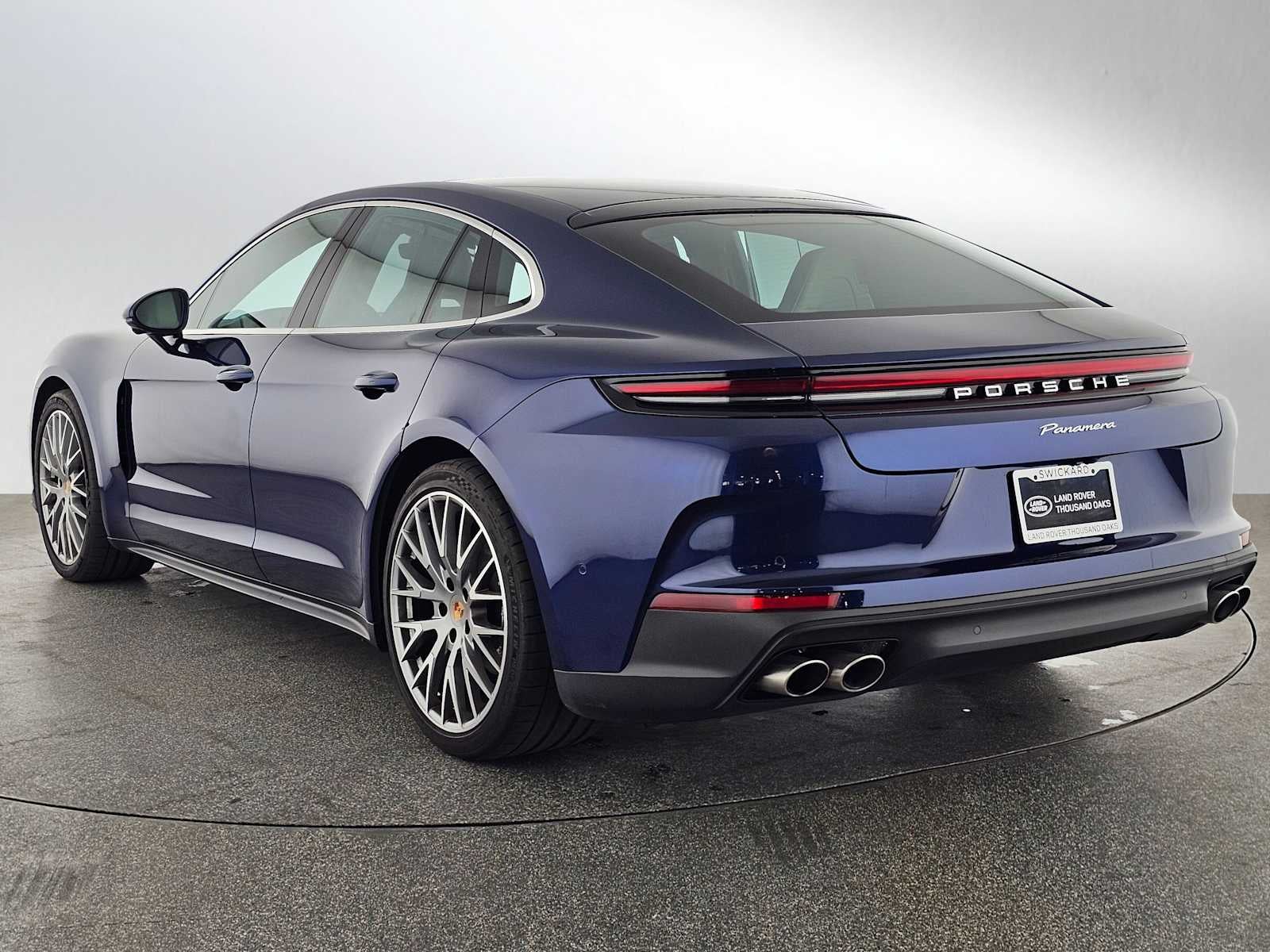 2024 Porsche Panamera 4