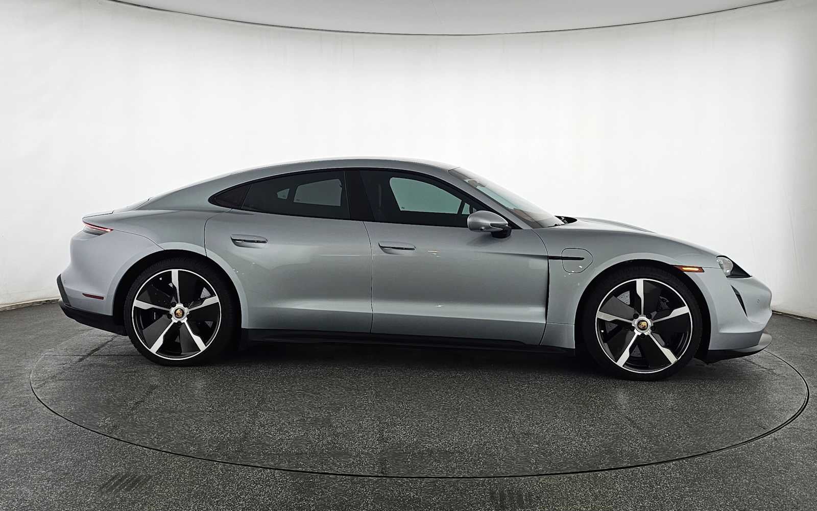 2021 Porsche Taycan Turbo S