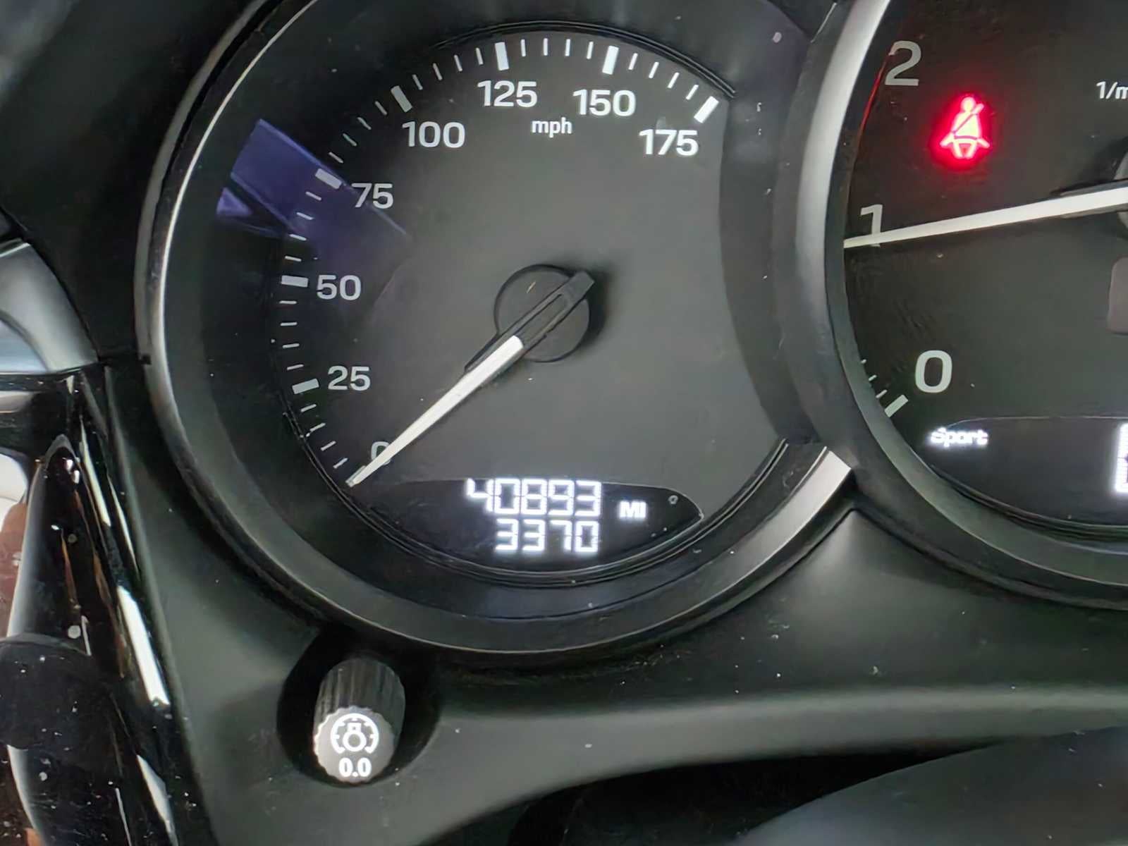 2024 Porsche Macan AWD