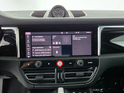 2024 Porsche Macan AWD
