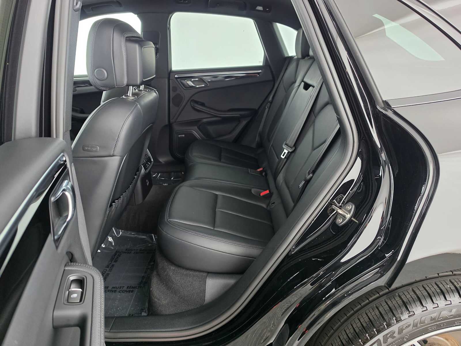 2024 Porsche Macan AWD