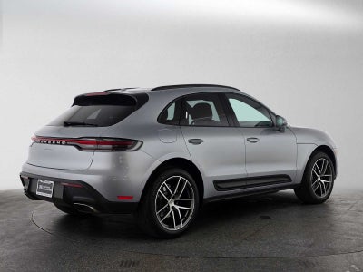 2025 Porsche Macan AWD