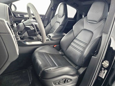 2022 Porsche Cayenne Turbo