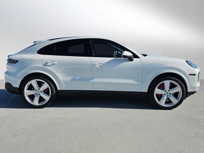 2025 Porsche Cayenne S