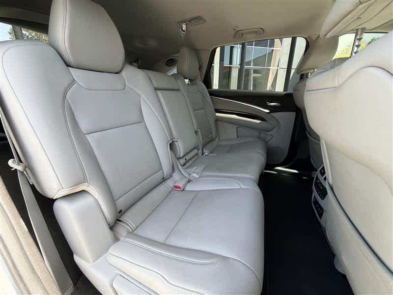 2017 Acura MDX w/Technology Pkg