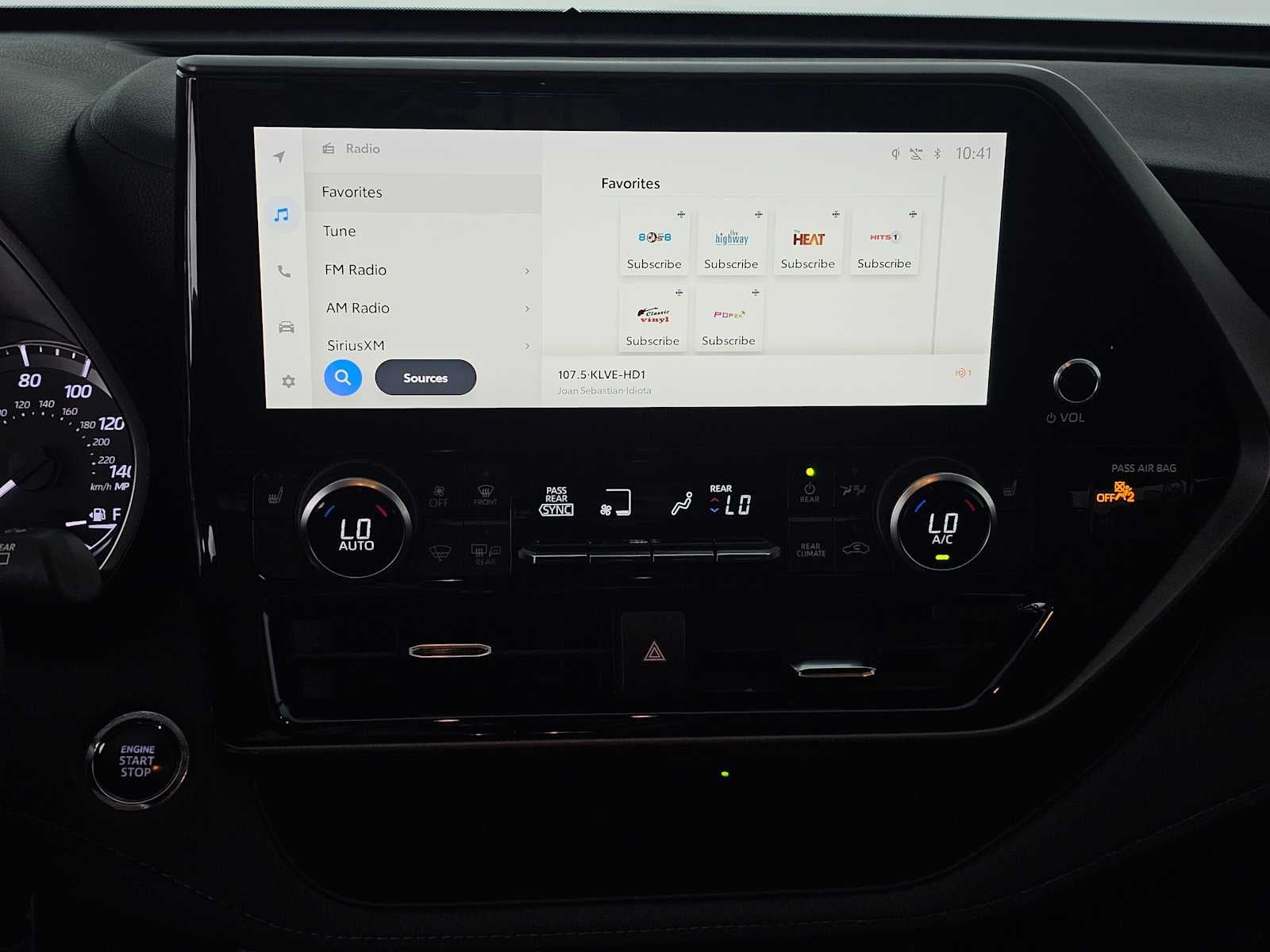 2023 Toyota Highlander XLE
