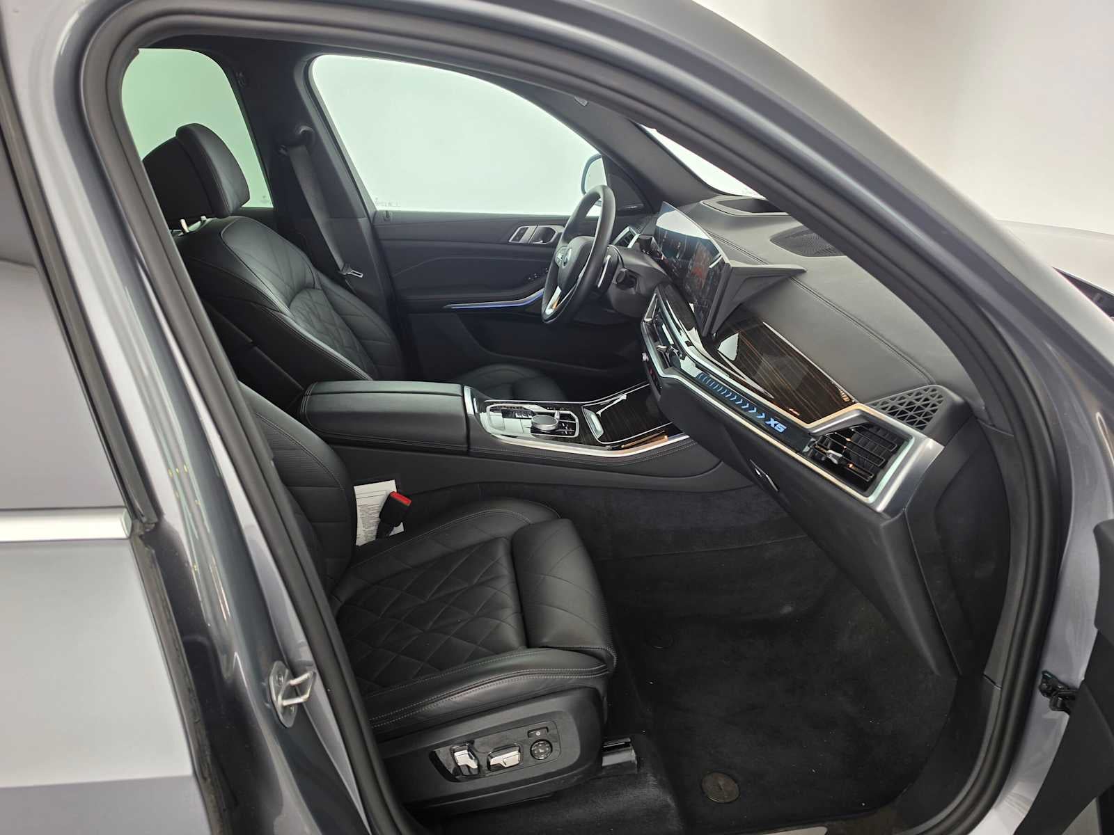 2025 BMW X5 xDrive40i xDrive40i