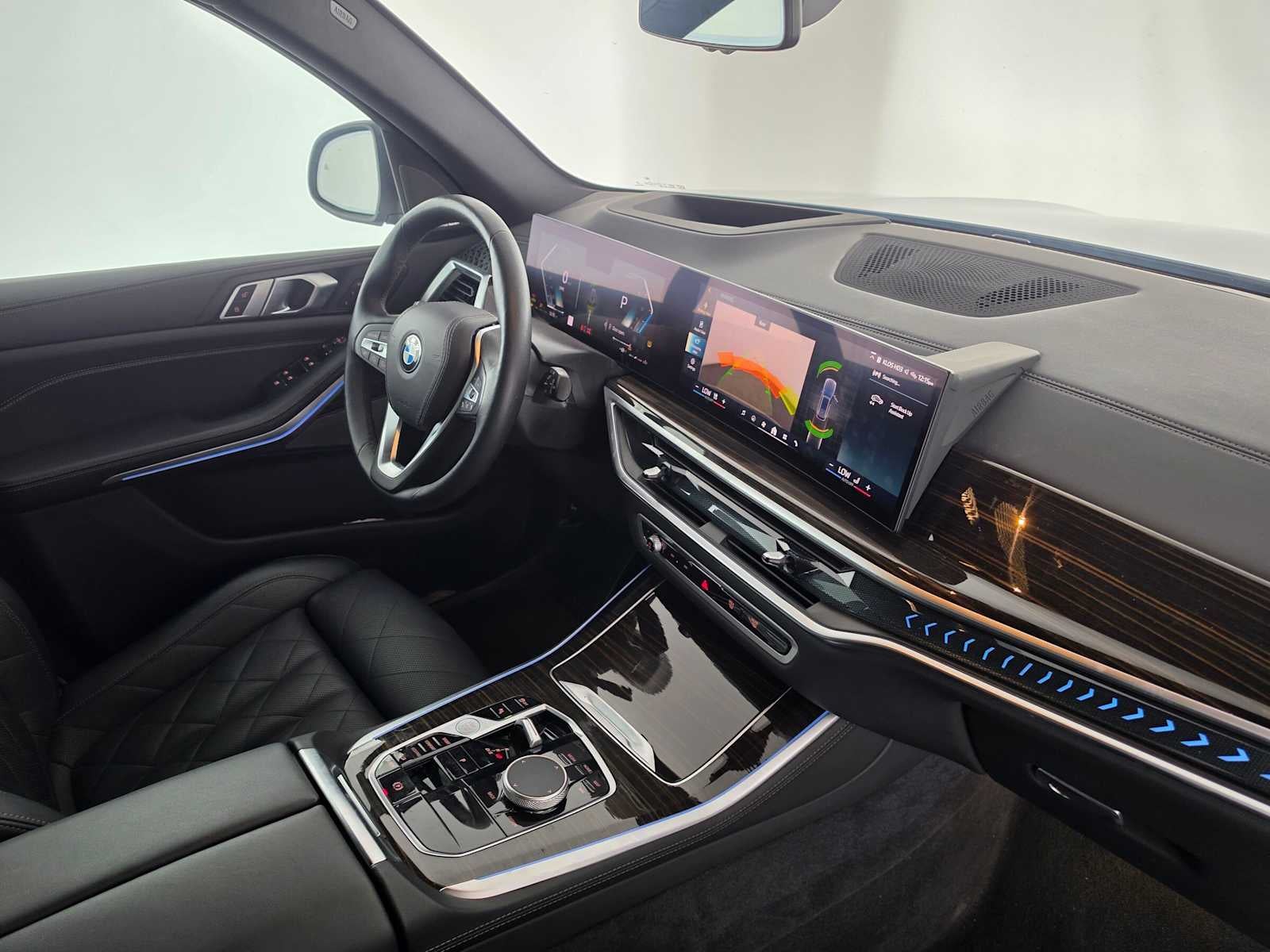 2025 BMW X5 xDrive40i xDrive40i
