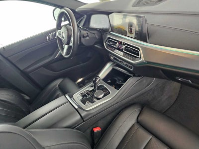 2022 BMW X6 xDrive40i xDrive40i