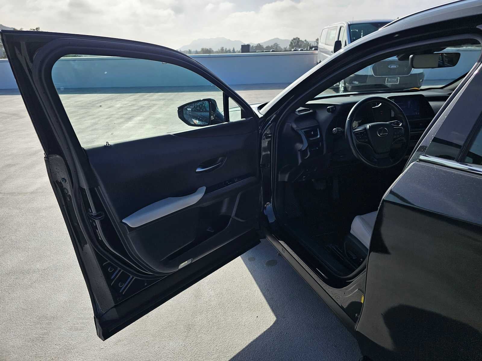 2023 Lexus UX 250h UX 250h