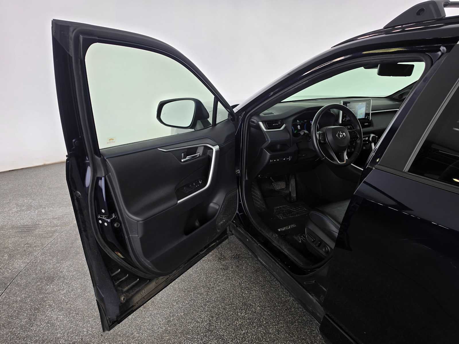 2019 Toyota RAV4 Hybrid XSE