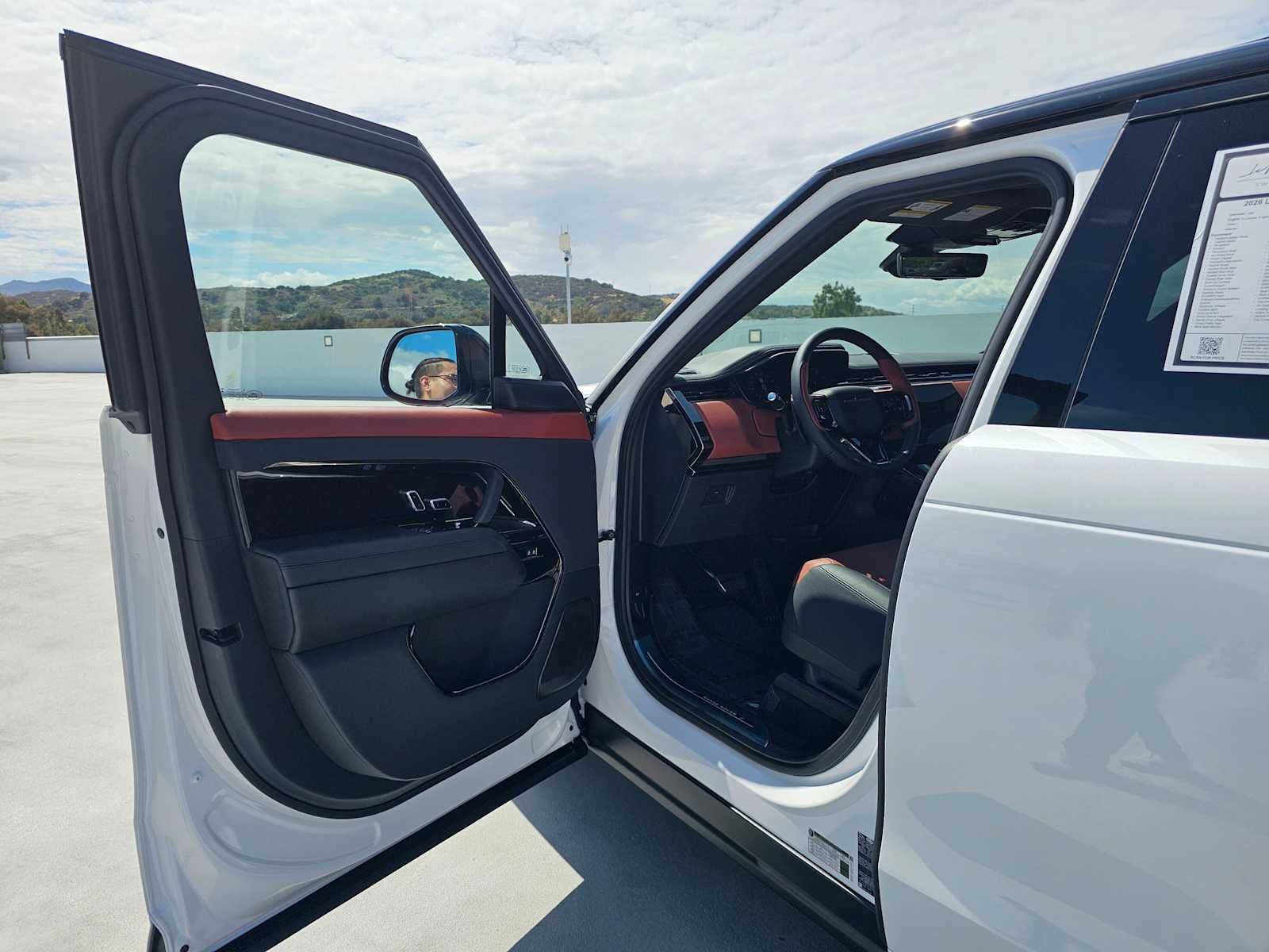 2026 Land Rover Range Rover Sport SV