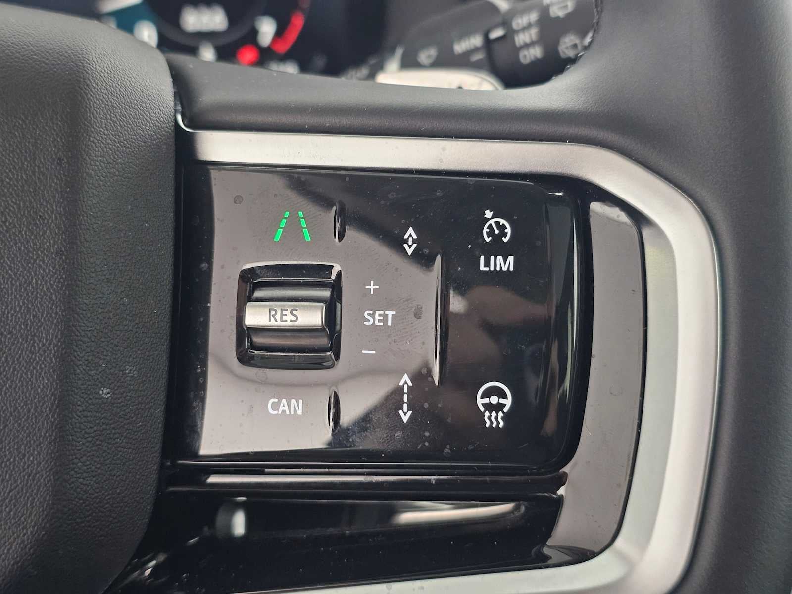 2025 Land Rover Discovery Sport S