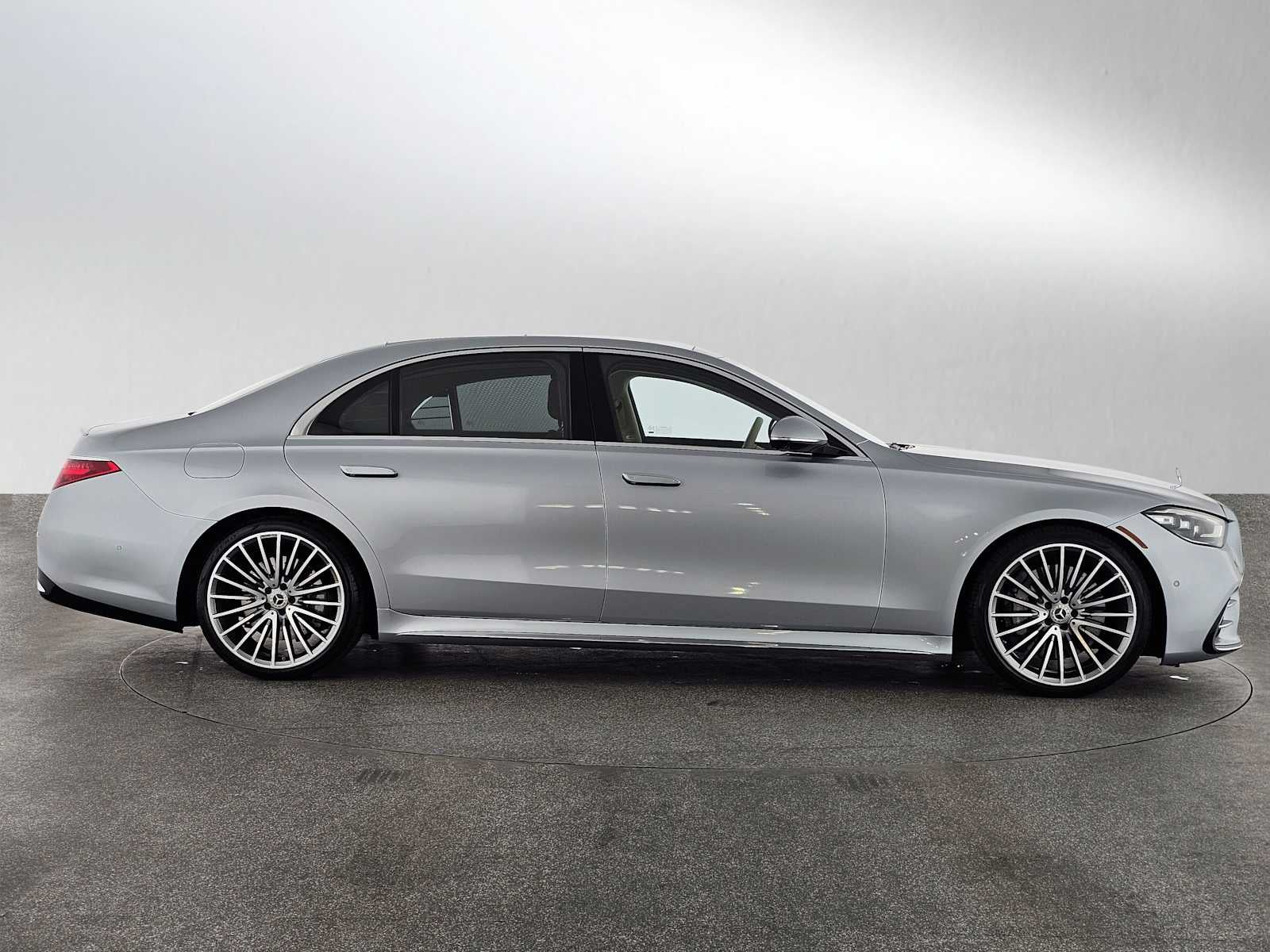 2022 Mercedes-Benz S 500 4MATIC® Sedan