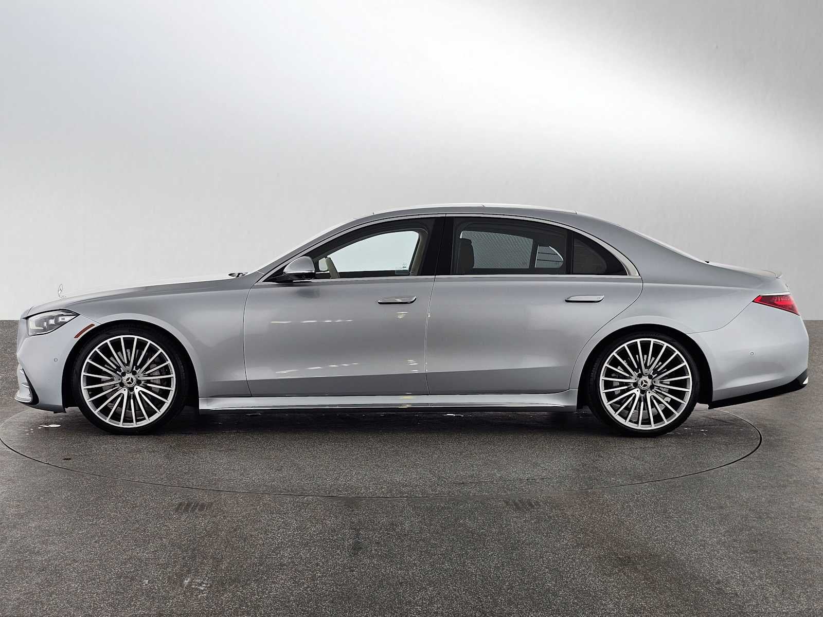 2022 Mercedes-Benz S 500 4MATIC® Sedan
