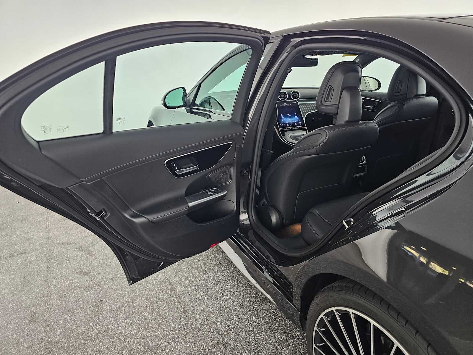 2023 Mercedes-Benz C 300 Sedan