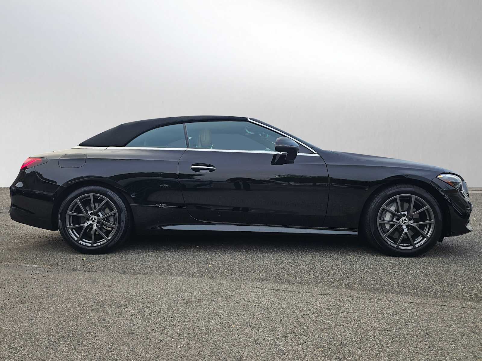 2026 Mercedes-Benz CLE 300 4MATIC® Cabriolet