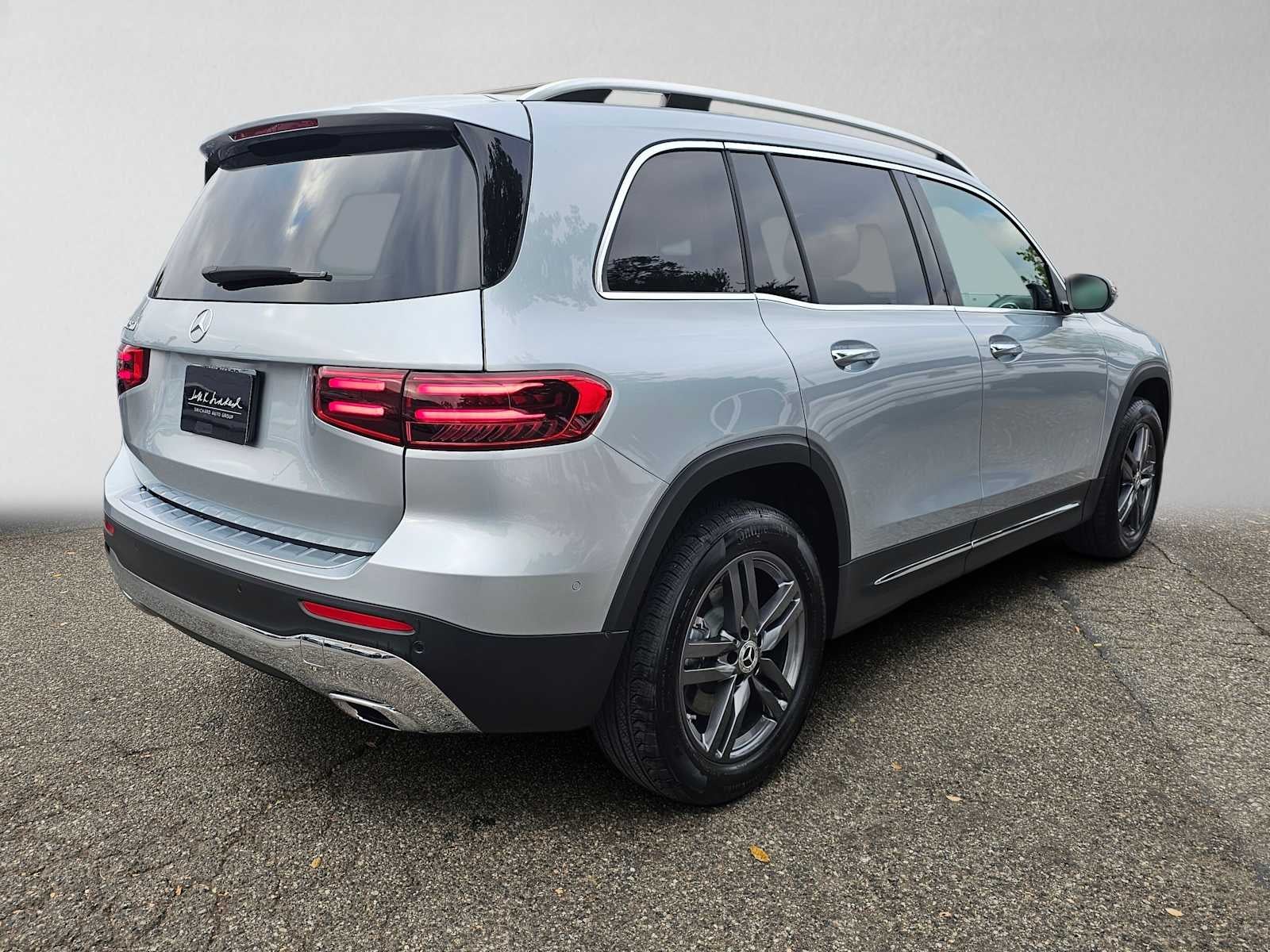 2026 Mercedes-Benz GLB 250 SUV
