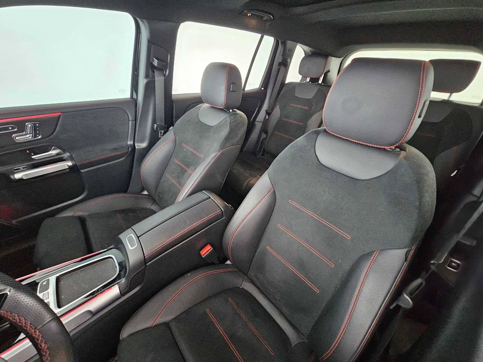 2024 Mercedes-Benz GLB 250 SUV