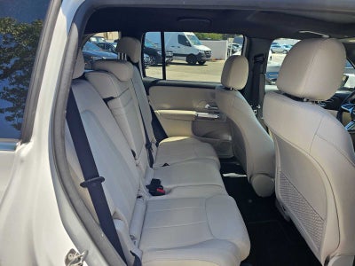 2026 Mercedes-Benz GLB 250 SUV