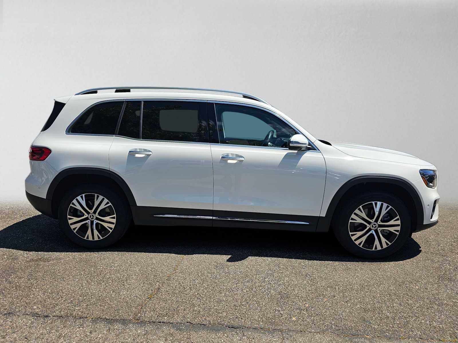 2026 Mercedes-Benz GLB 250 SUV