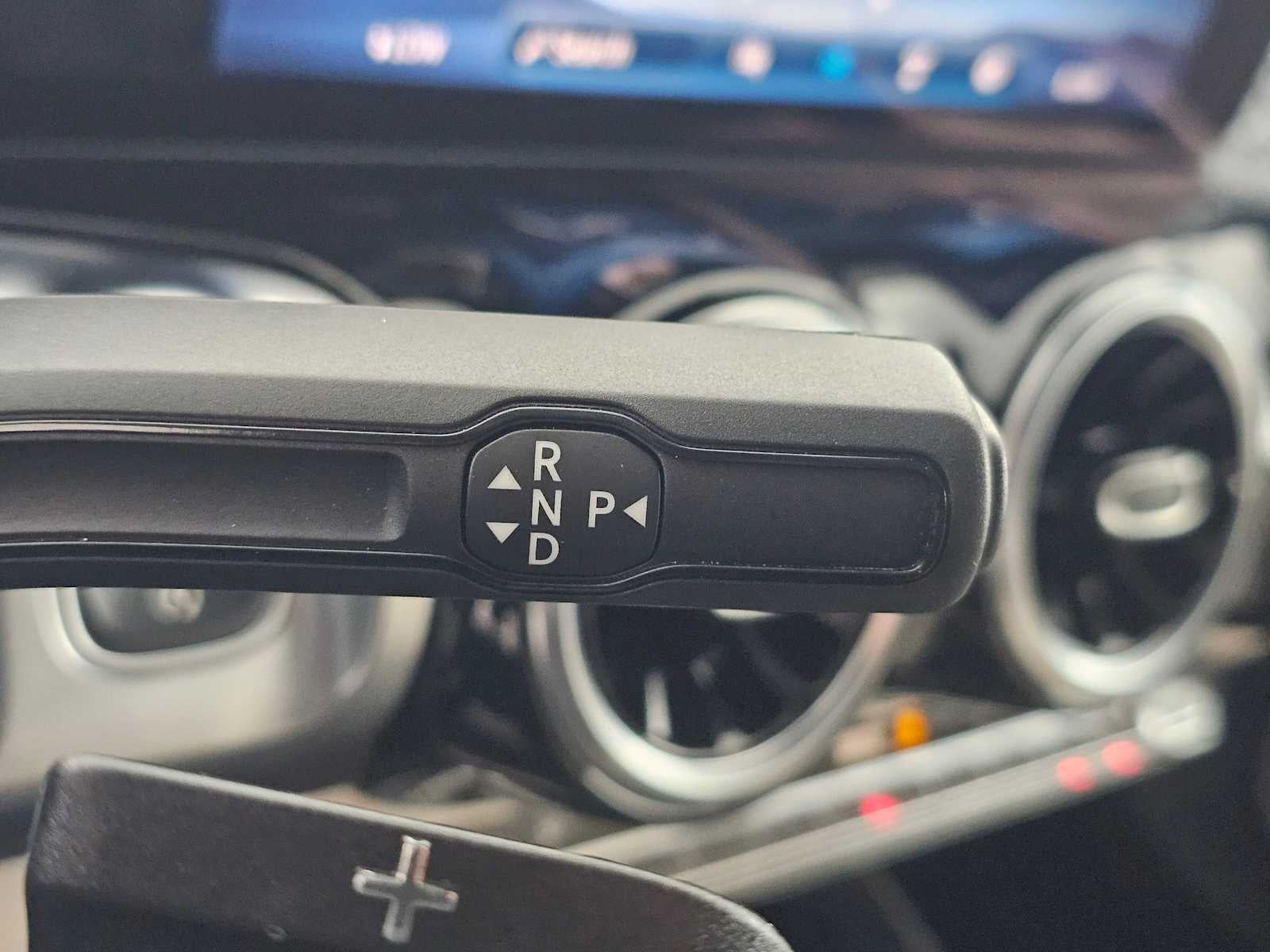 2026 Mercedes-Benz GLB 250 SUV