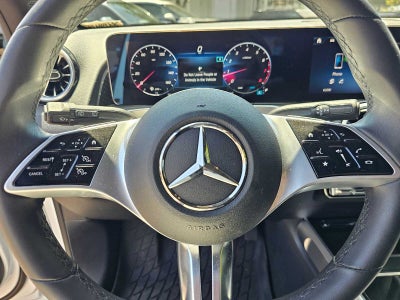 2026 Mercedes-Benz GLB 250 SUV