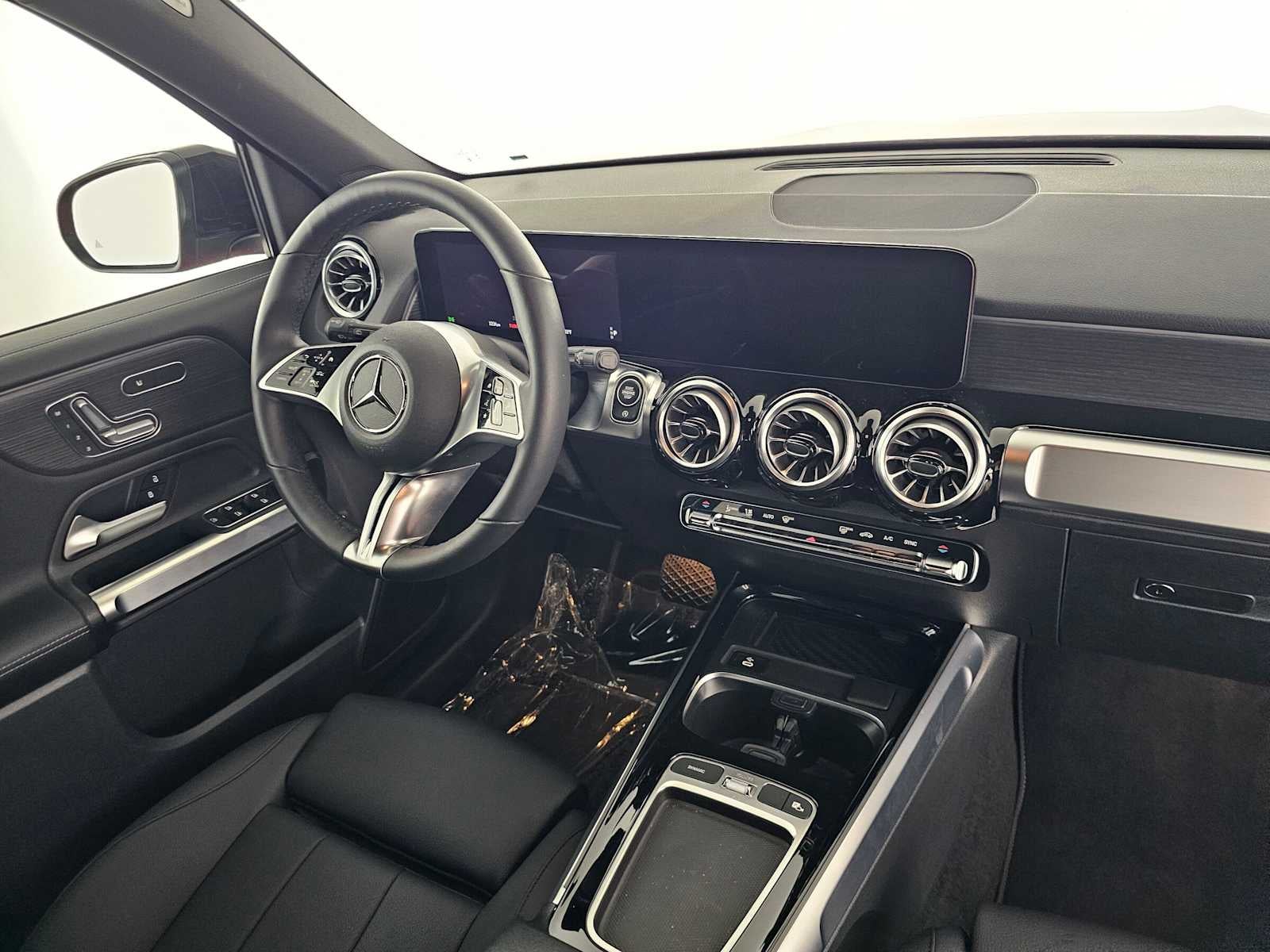 2026 Mercedes-Benz GLB 250 SUV