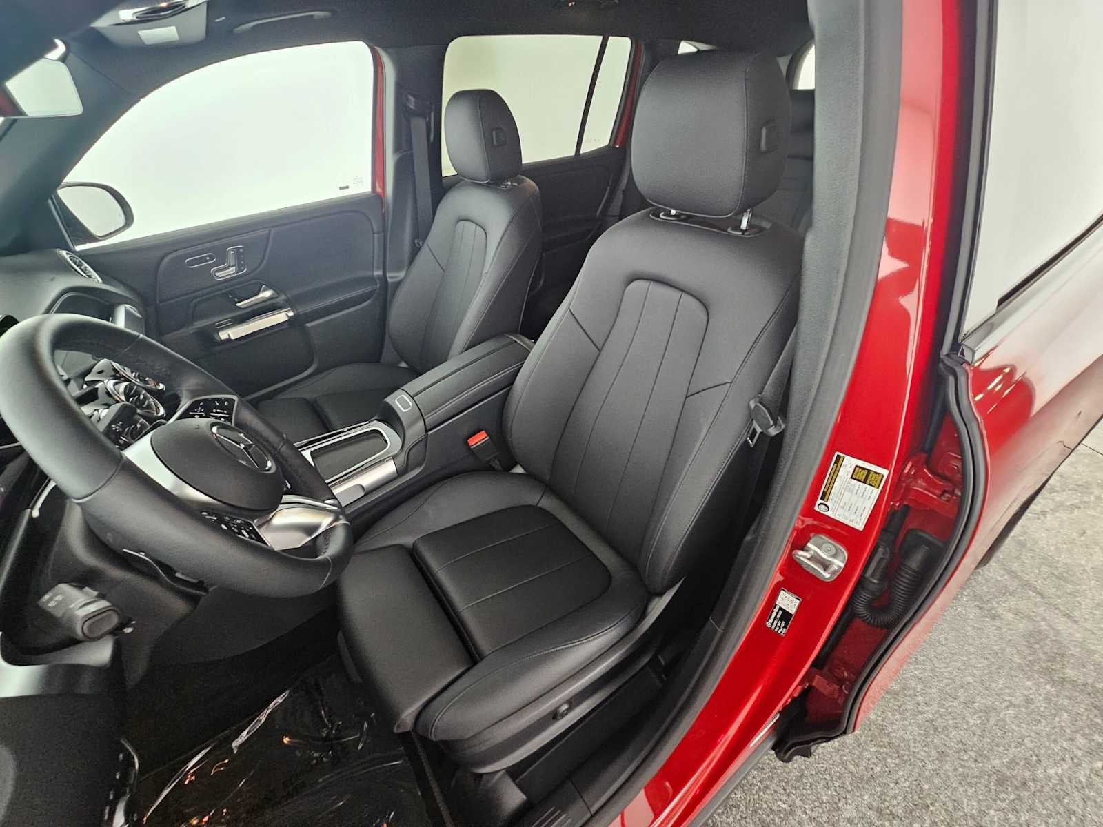 2026 Mercedes-Benz GLB 250 SUV